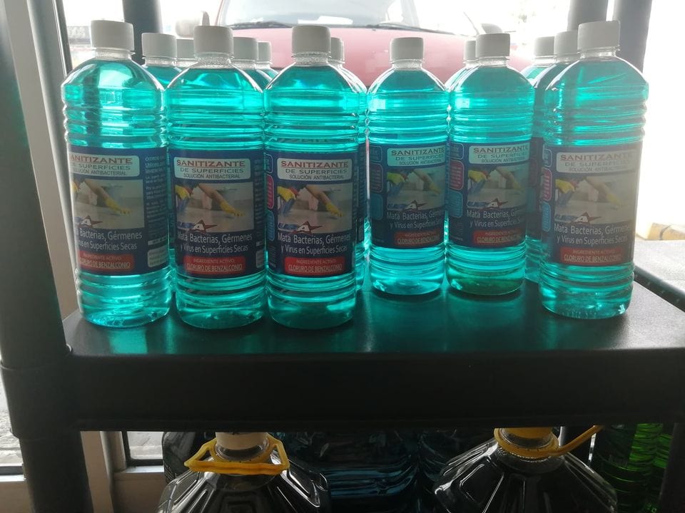 Sanitizante base agua